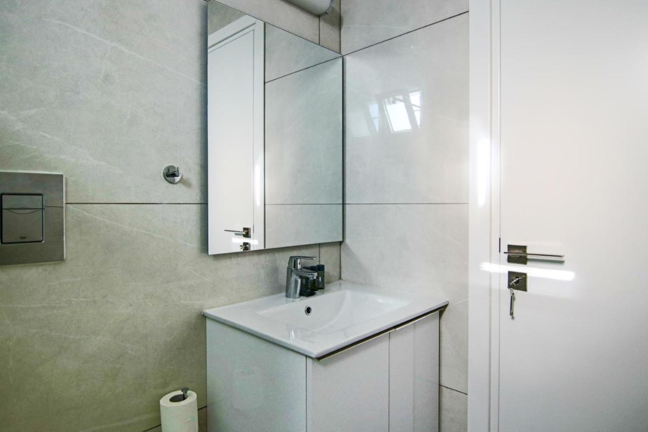 Phaedrus Living - Seaside Executive Flat Harbour 205 Leilighet Paphos Eksteriør bilde
